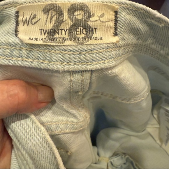 Free People Maggie mid-rise straight-leg distressed jeans in a light wash sz 28 - Picture 6 of 12